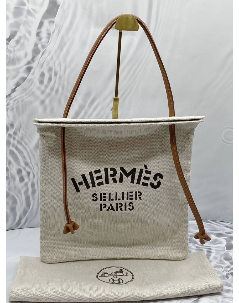 Hermes aline grooming bag hot sale